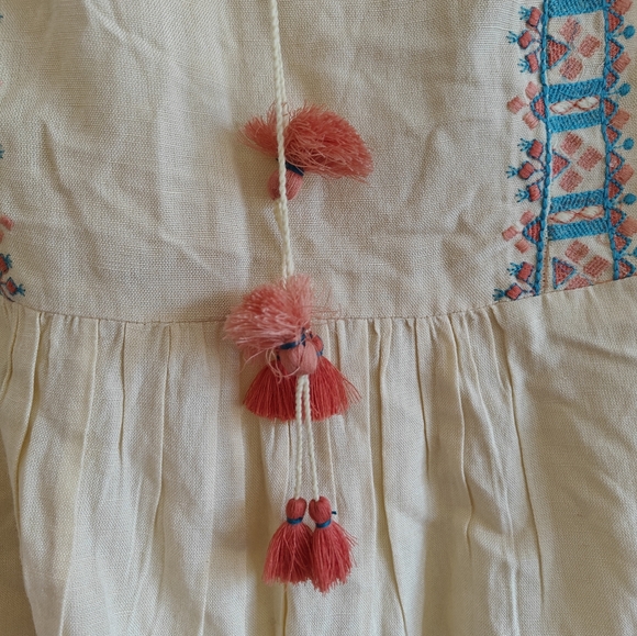 Global Desi Boho Floral Embroidery Top - Picture 4 of 7